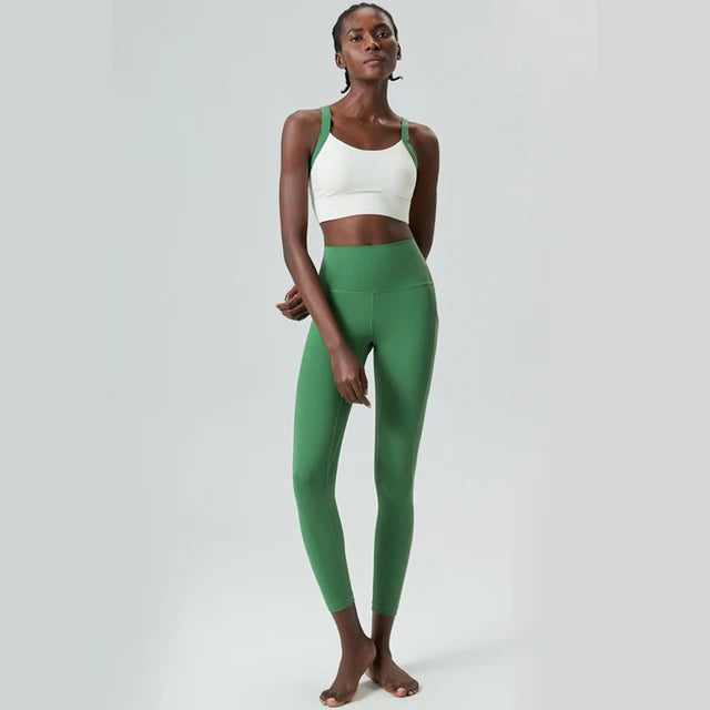 Tight Fitting 2 Piece Sportswear