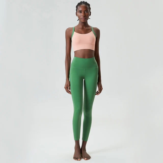 Tight Fitting 2 Piece Sportswear